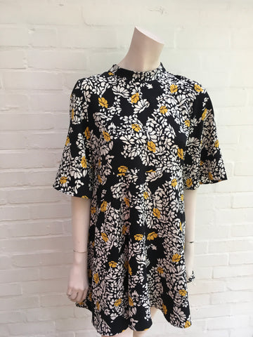 ZARA BLACK FLORAL PRINTED FLOWING MINI ...